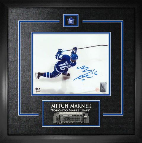 Marner,M Signed 8x10 Etched Mat Toronto Maple Leafs Blue Overhead