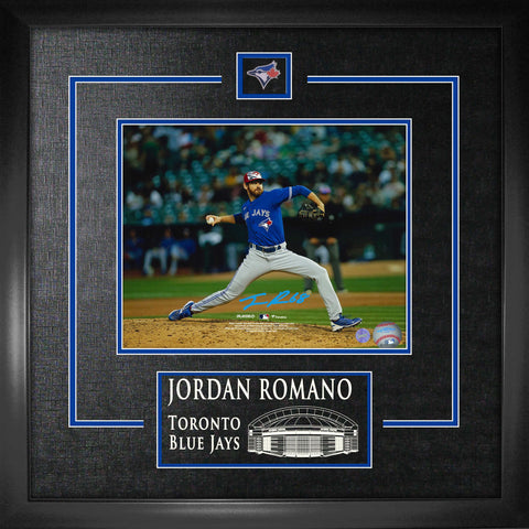 Romano,J Signed 8x10 Etched Blue Photo Jays Blue Wind Up Front View-H